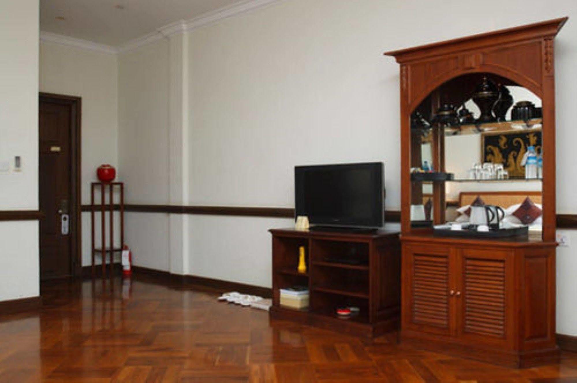 The Hotel Amara Nay Pyi Taw Naypyidaw Buitenkant foto
