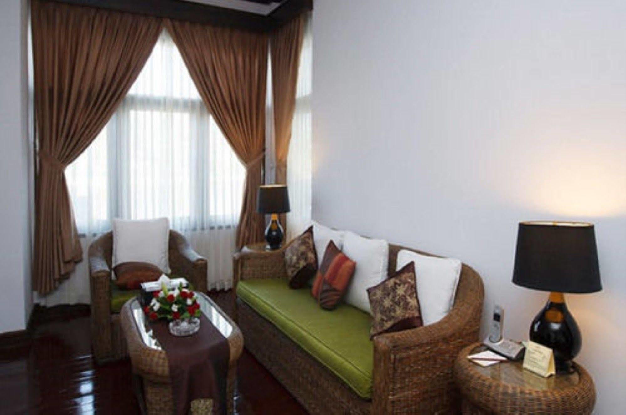 The Hotel Amara Nay Pyi Taw Naypyidaw Buitenkant foto